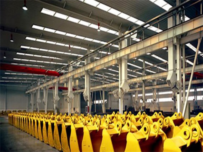 新乐徐工集团挖掘机装配车间